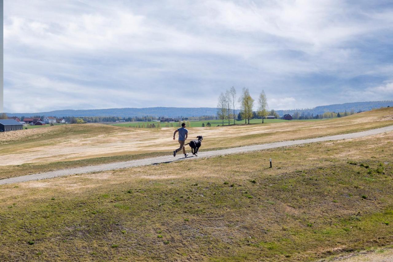 Lily Country Club Hotel Klofta Exterior foto